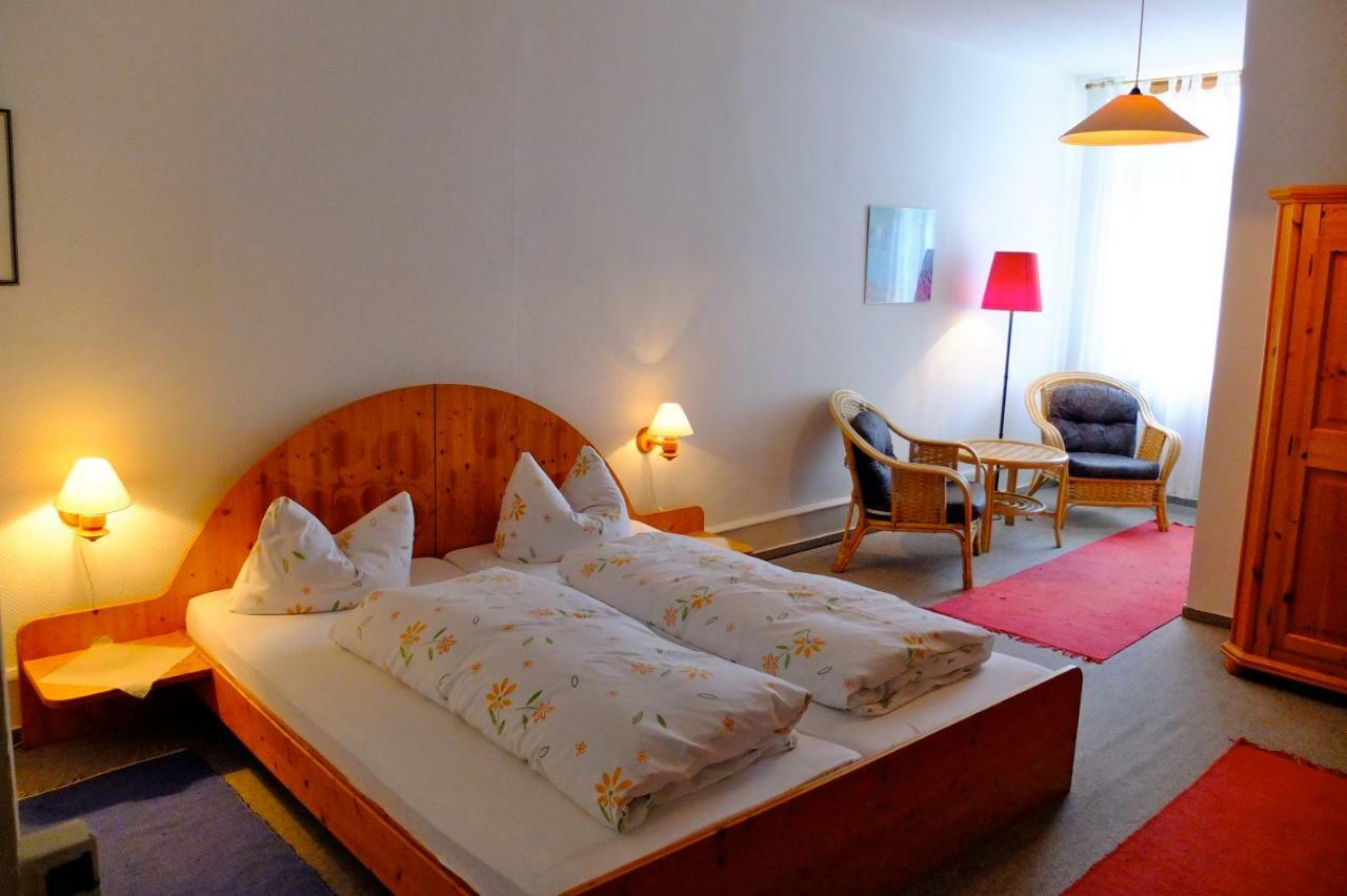Hotel Loewen Кирхцартен Экстерьер фото
